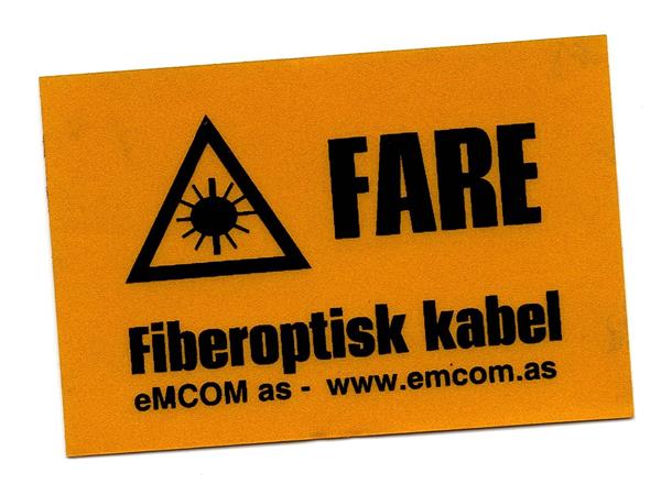 Klistremerke: "FARE Fiberoptisk kabel" Gul refleks, 100stk i Pk.  stykkpris